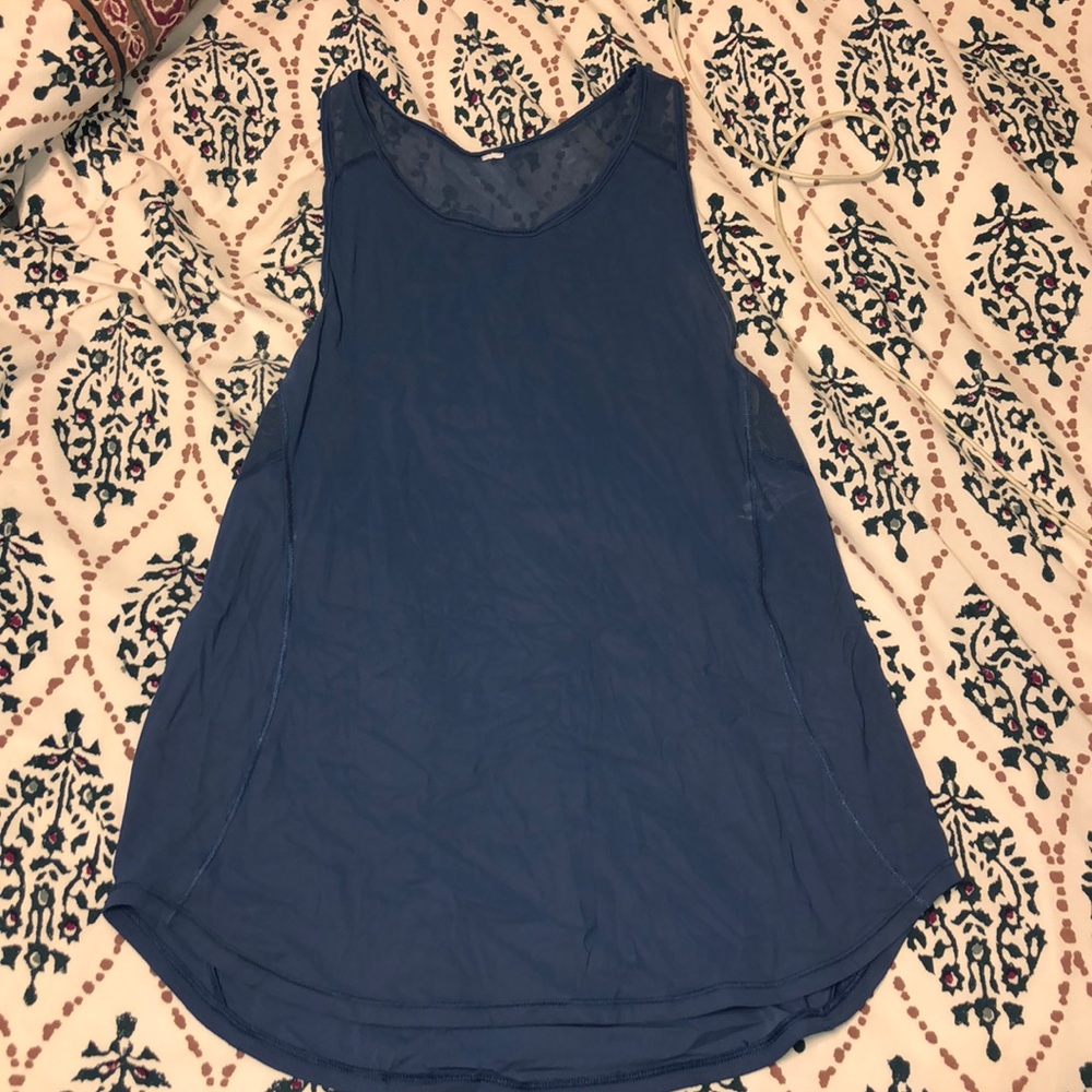 Loose fit top